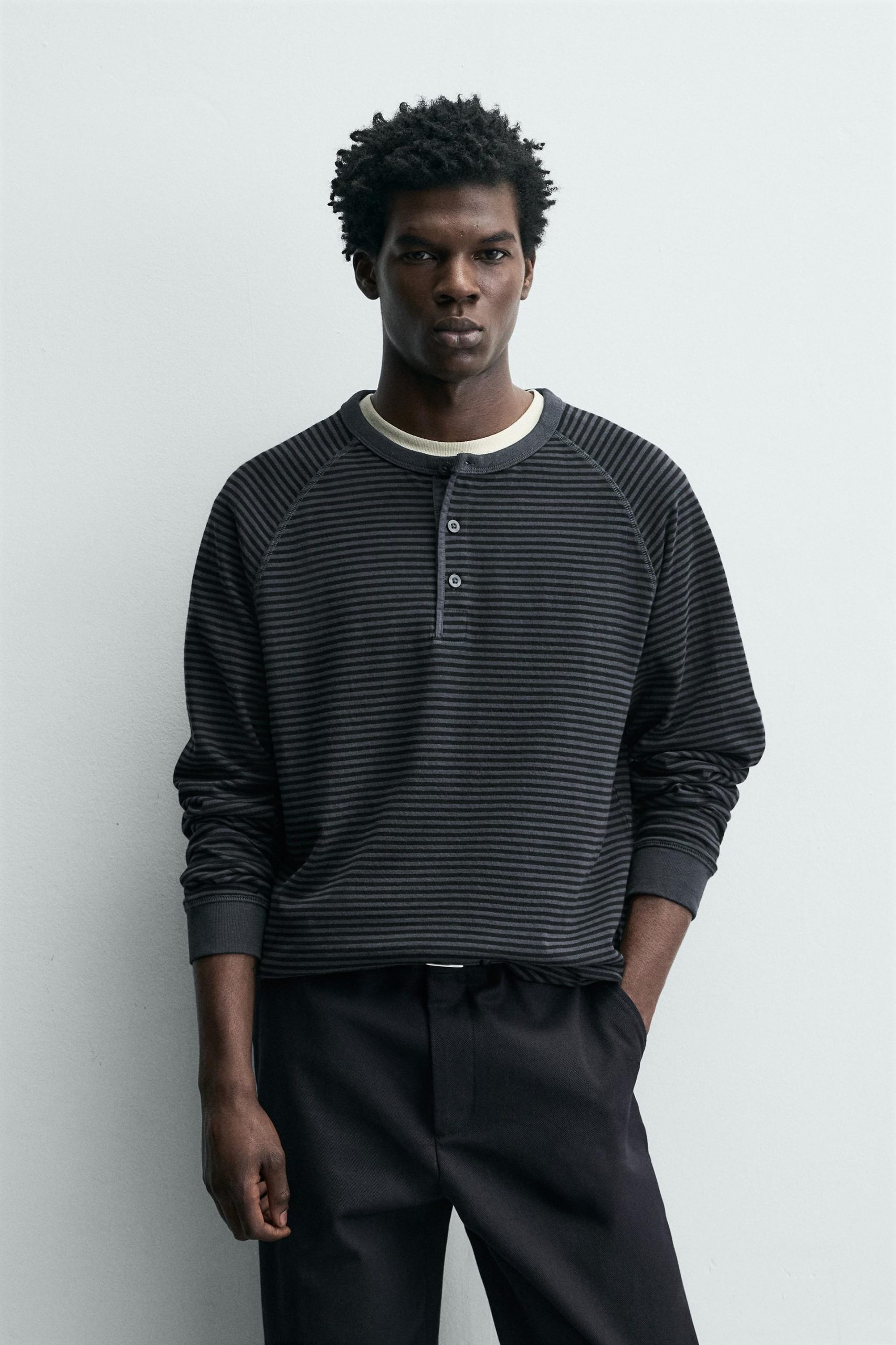 HENLEY NECK T-SHIRT MARO