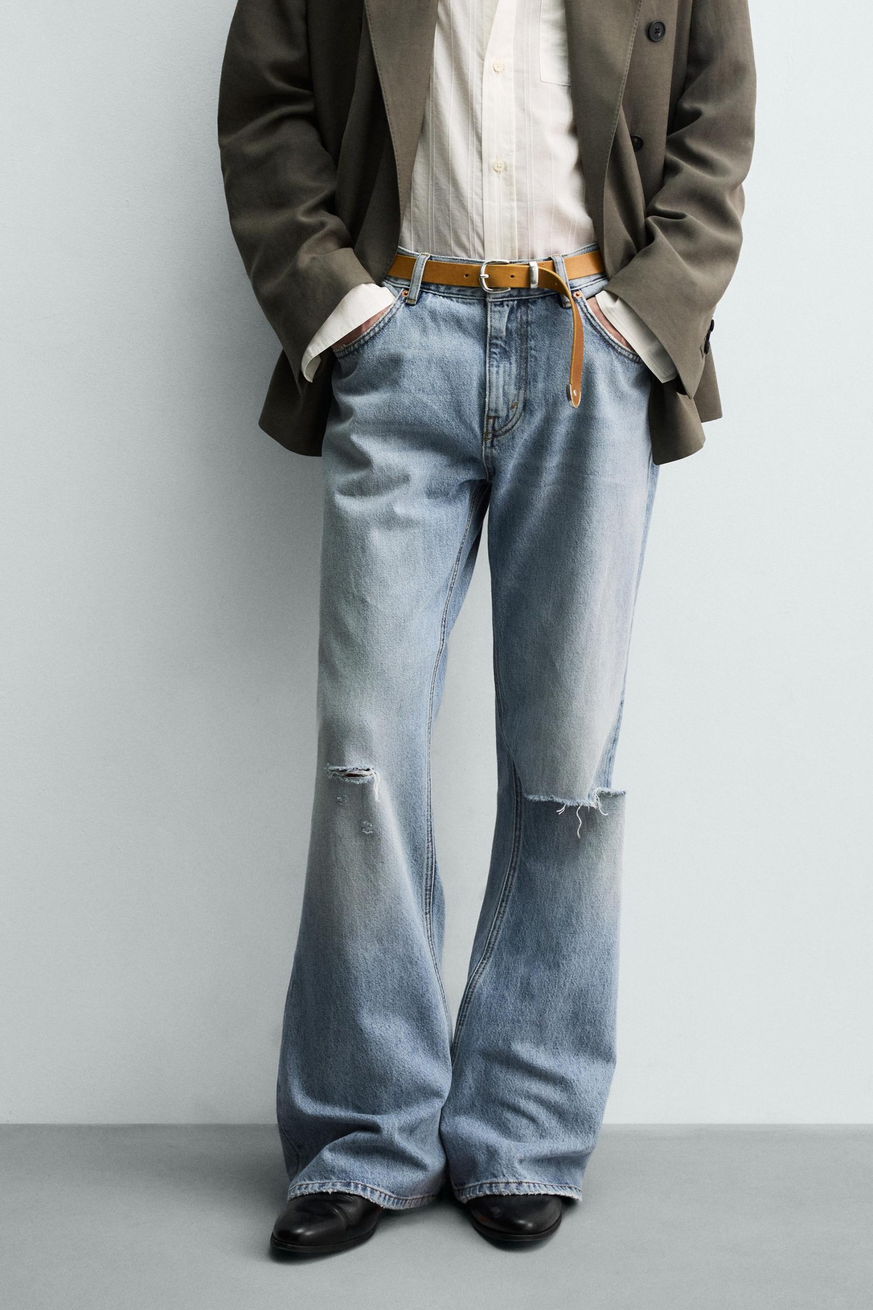 RIPPED FLARE FIT JEANS MARO