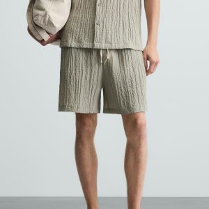 JACQUARD CRINKLE-EFFECT BERMUDA SHORTS MARO