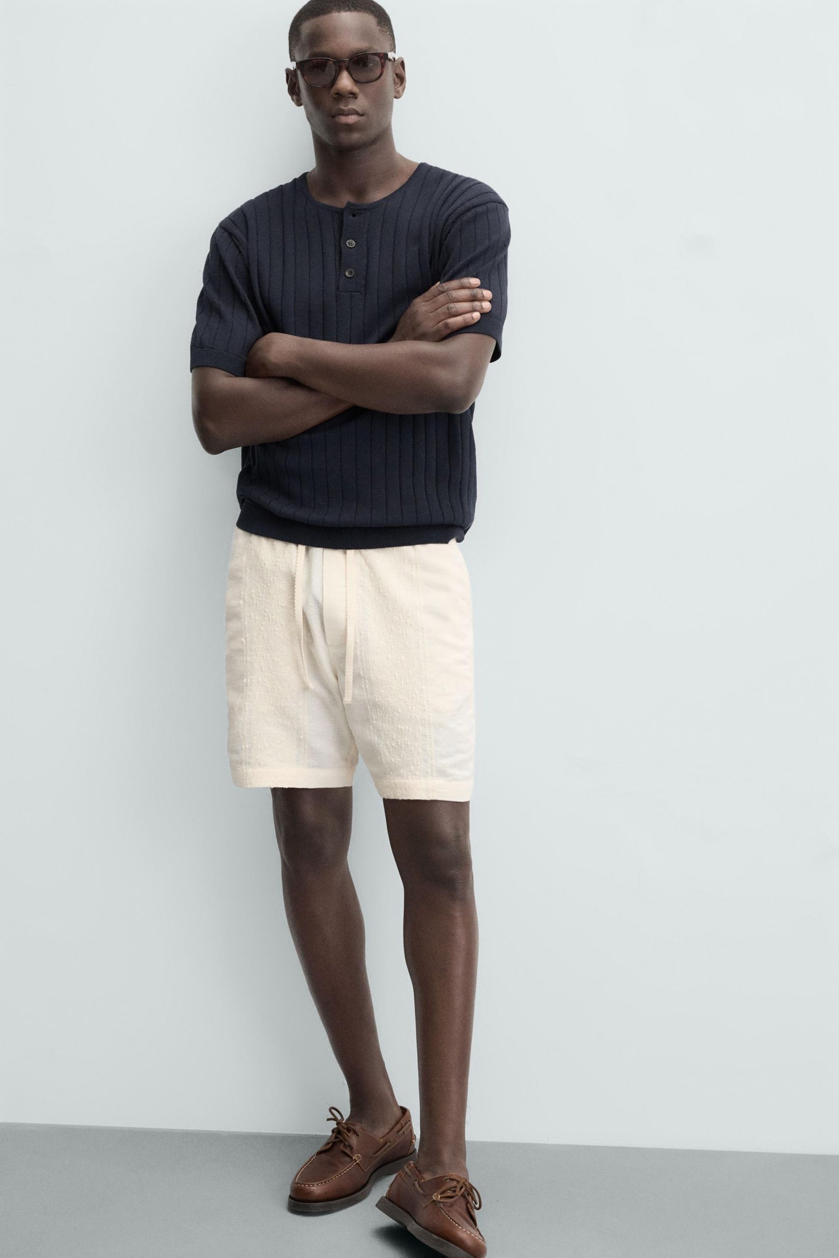 JACQUARD TEXTURED BERMUDA SHORTS MARO - Ảnh 4