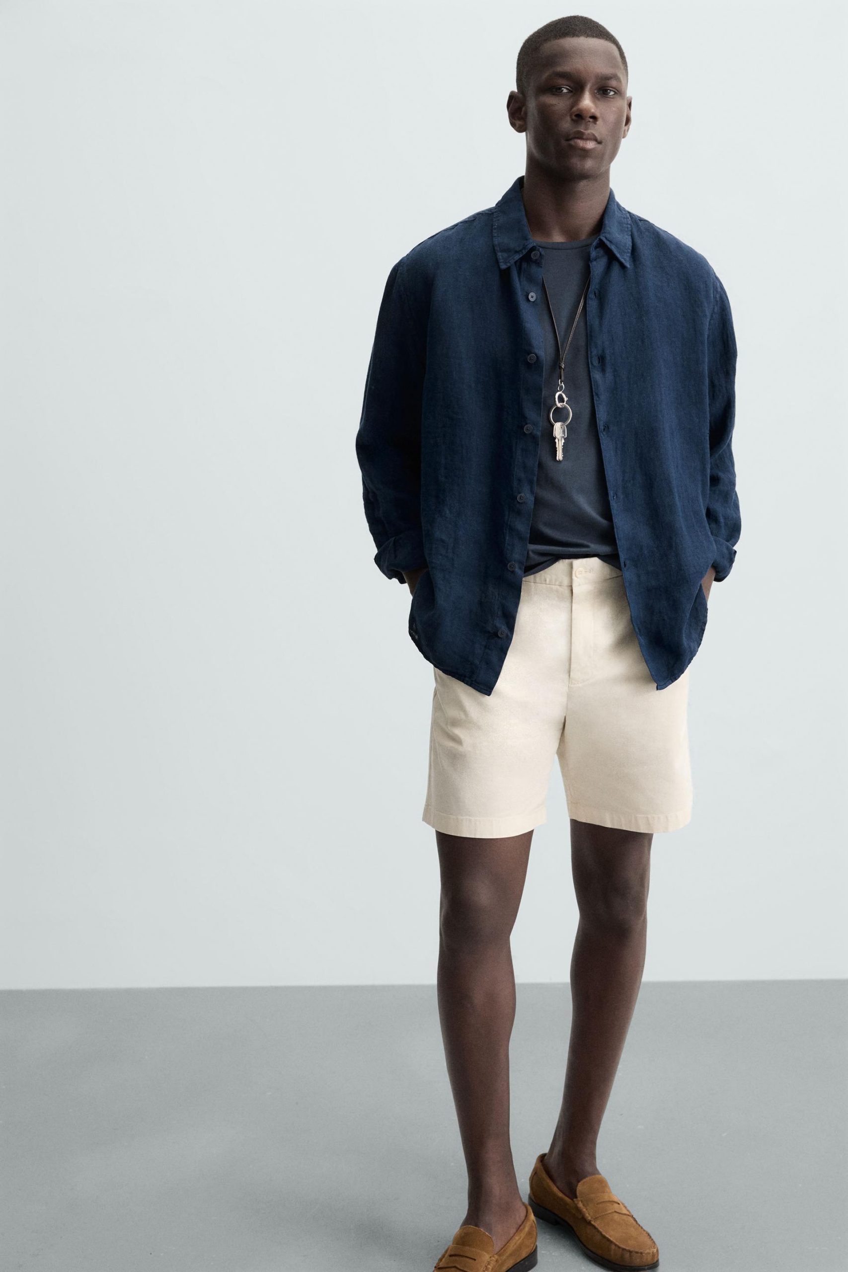 PLEATED REGULAR FIT BERMUDA SHORTS MARO - Ảnh 4