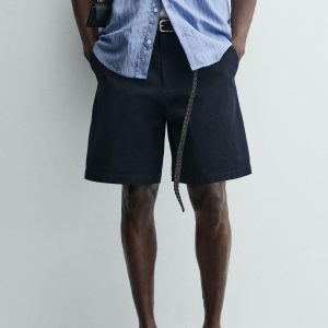 TEXTURED RELAXED FIT BERMUDA SHORTS MARO