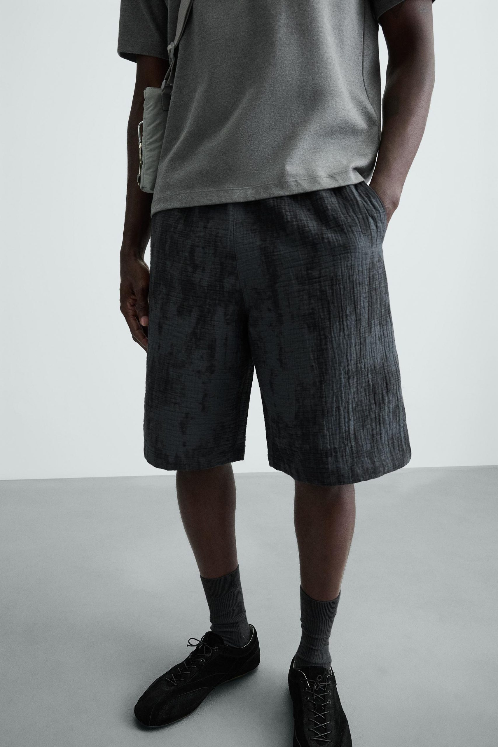 TIE-DYE PRINT TEXTURED BERMUDA SHORTS MARO - Ảnh 5